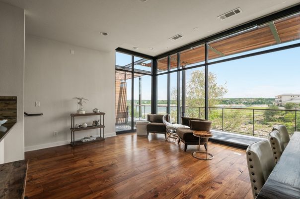 Interior, Recessed Lighting, Wood Texture Flooring