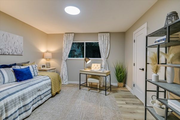 Bedroom, Home Office, Interior, Wood Texture Flooring
