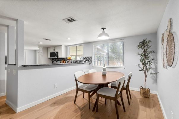 Dining room, Interior, Kitchen, Recessed Lighting, Wood Texture Flooring