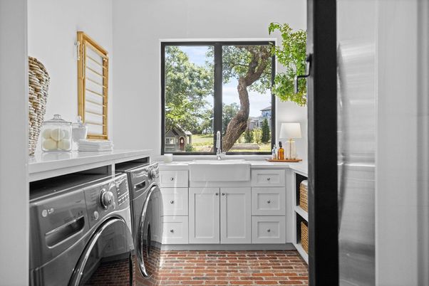 Interior, Washer