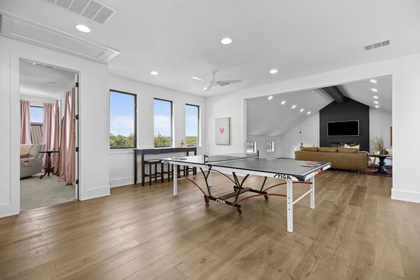 Game Room, Interior, Living room, Recessed Lighting, Wood Texture Flooring