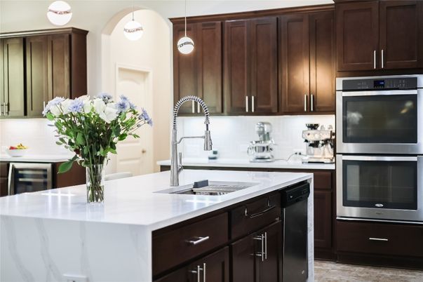 Interior, Kitchen, Pendant Lights, Stainless Steel Appliances