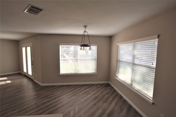 Empty room, Interior, Pendant Lights, Wood Texture Flooring