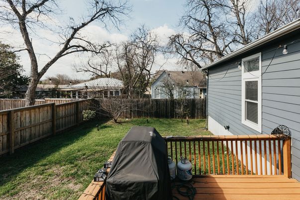 Backyard, Exterior