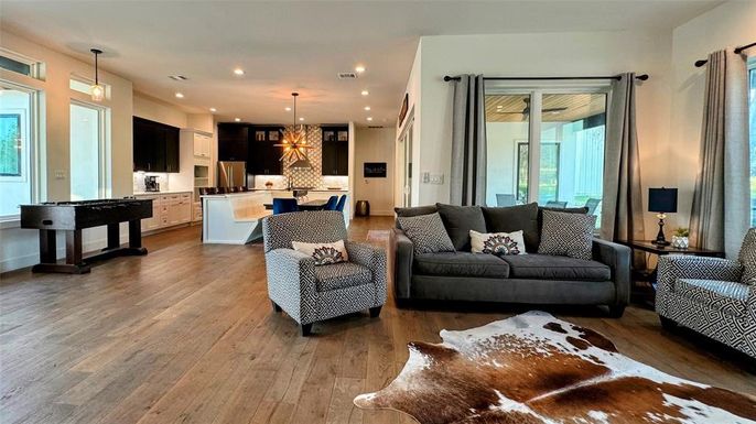Dining room, Interior, Kitchen, Living room, Pendant Lights, Recessed Lighting, Wood Texture Flooring