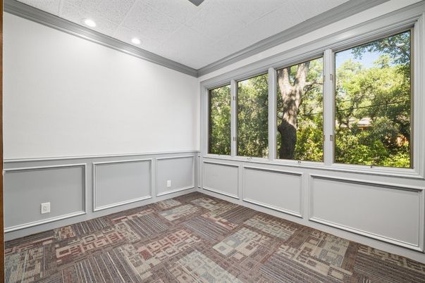 Empty room, Interior, Recessed Lighting, Sun Room