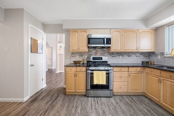 Interior, Kitchen, Wood Texture Flooring