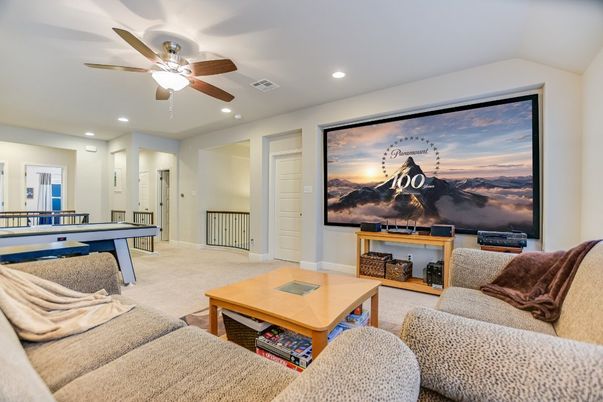 Billiard Table, Game Room, Interior, Living room, Recessed Lighting