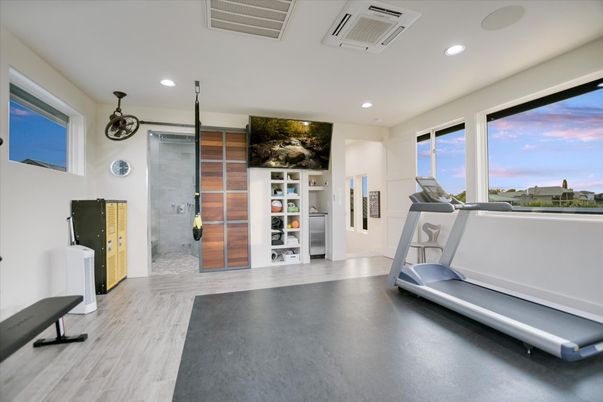 Fitness Equipment, Interior, Recessed Lighting