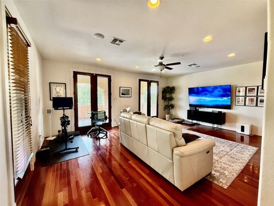 Interior, Living room, Recessed Lighting, Wood Texture Flooring