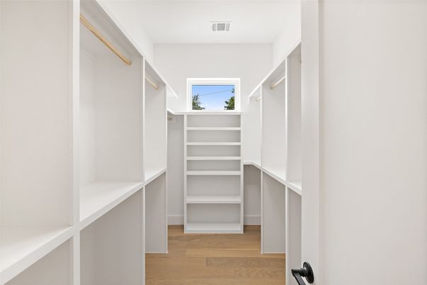 Interior, Walk-in Closets, Wood Texture Flooring