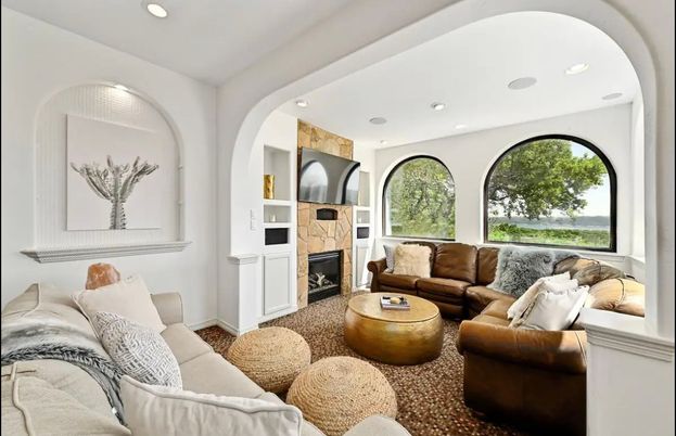 Fireplace, Interior, Living room, Recessed Lighting
