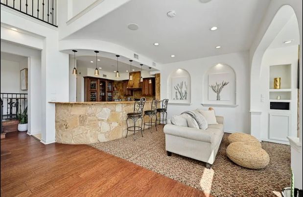 Interior, Kitchen, Pendant Lights, Recessed Lighting, Wood Texture Flooring