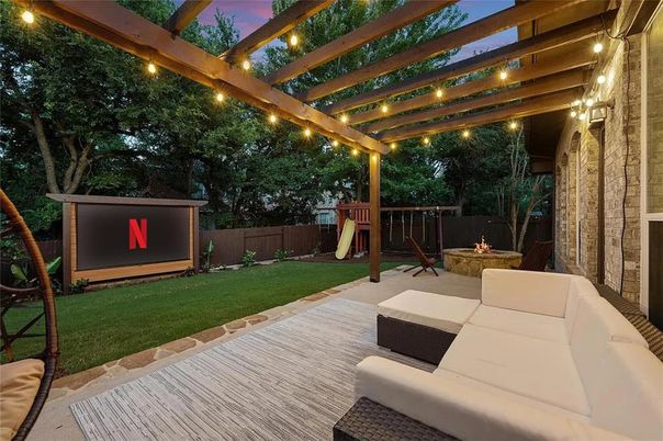 Backyard, Exterior, Playground