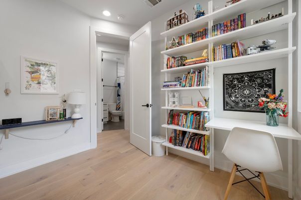 Home Office, Interior, Recessed Lighting, Wood Texture Flooring