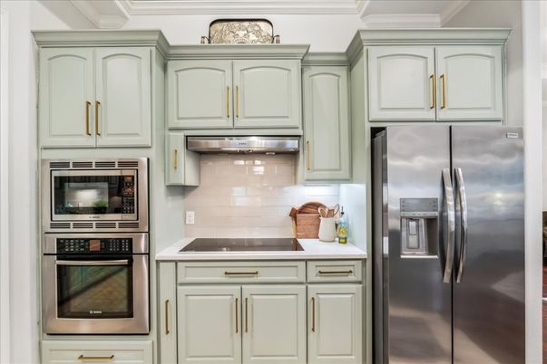 Interior, Kitchen, Stainless Steel Appliances