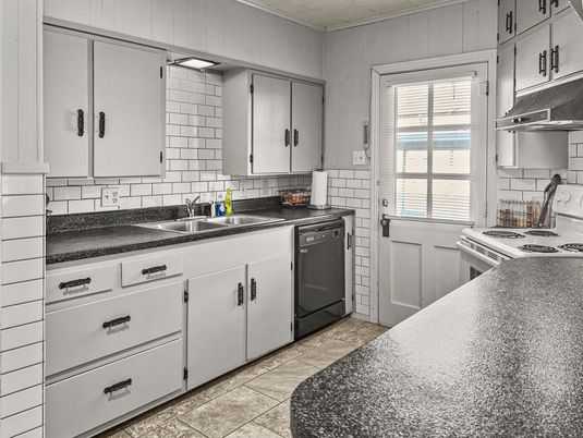 Interior, Kitchen