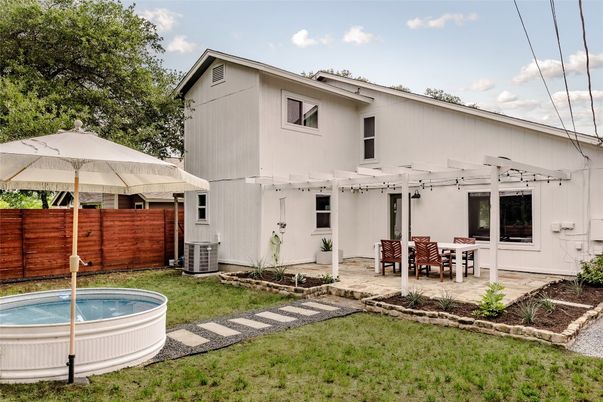 Backyard, Exterior, Pool