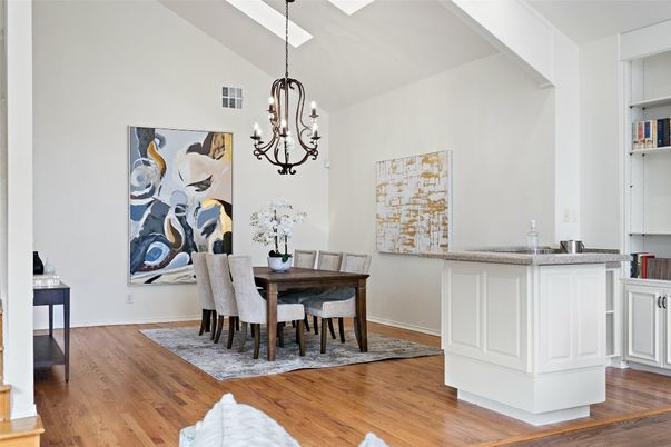 Chandelier, Dining room, Interior, Wood Texture Flooring