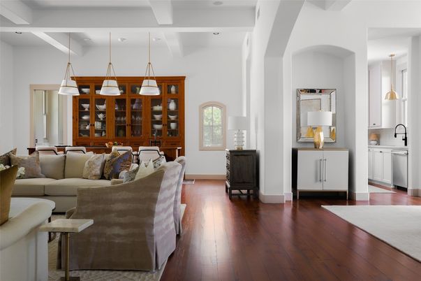 Dining room, Interior, Living room, Pendant Lights, Recessed Lighting, Wood Texture Flooring