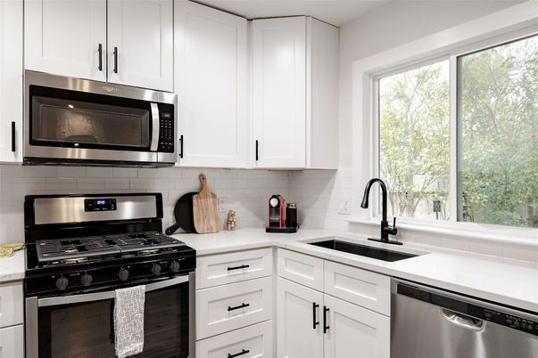 Interior, Kitchen, Stainless Steel Appliances