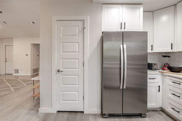 Interior, Kitchen, Stainless Steel Appliances, Wood Texture Flooring