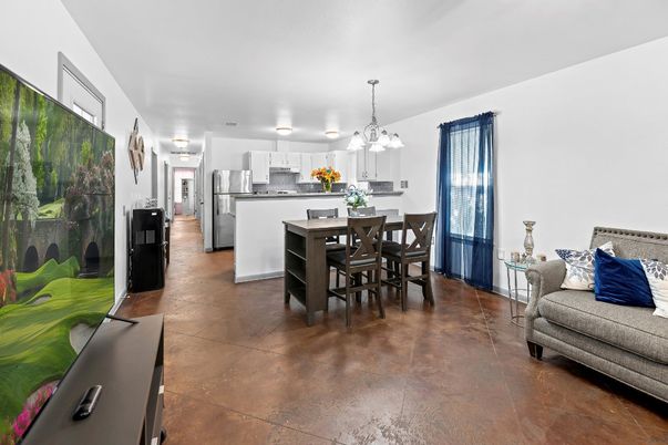 Dining room, Interior, Kitchen, Pendant Lights, Stainless Steel Appliances