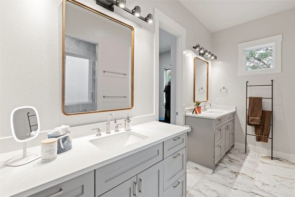 Bathroom, Dual Sink Vanities, Interior, Marble