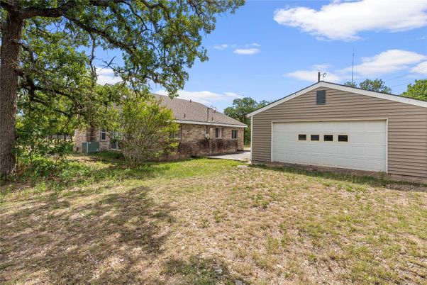 Backyard, Detached Garage, Exterior