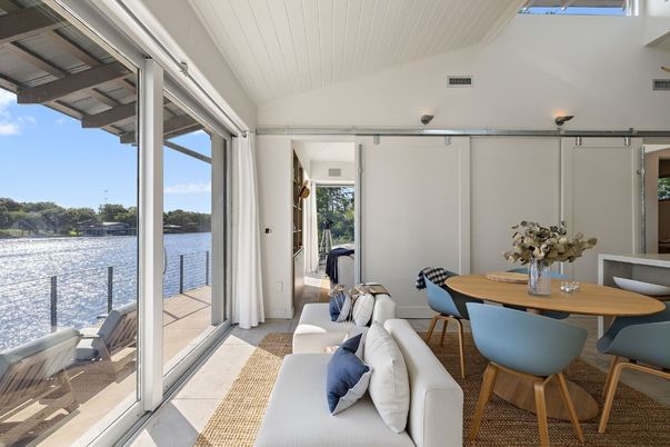 Dining room, Interior, Water