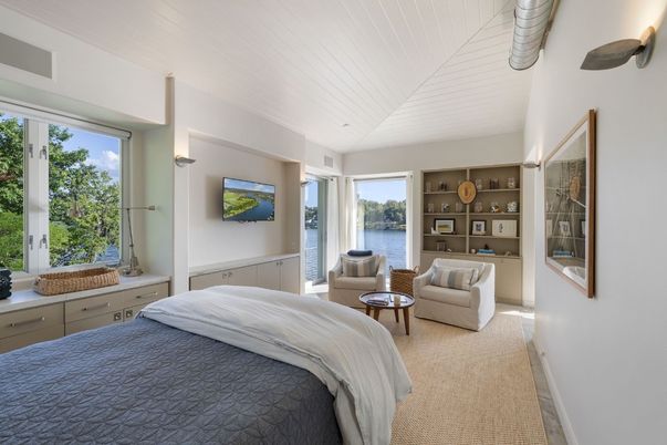 Bedroom, Interior, Water