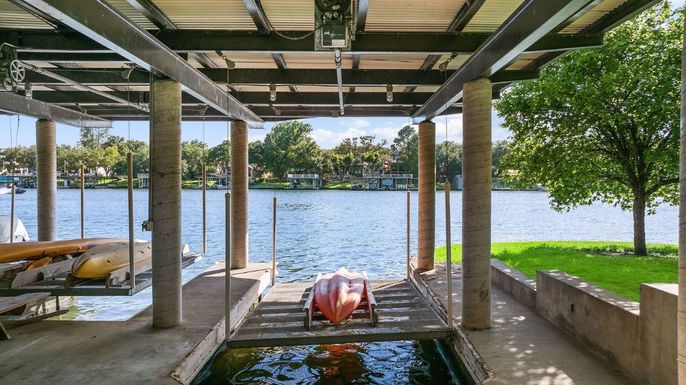 Exterior, Water