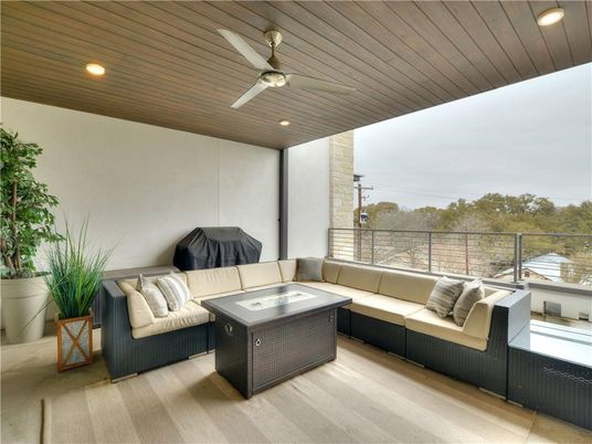 Exterior, Recessed Lighting