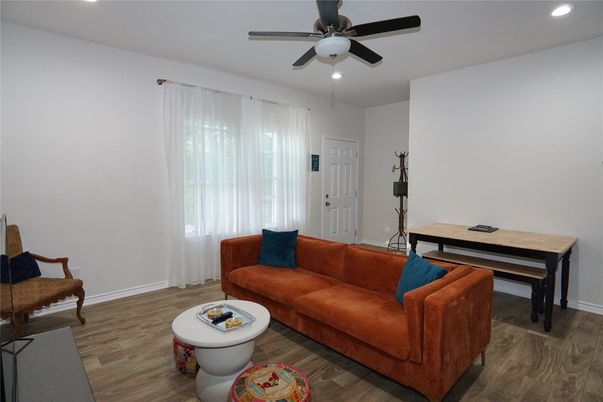 Interior, Living room, Recessed Lighting, Wood Texture Flooring
