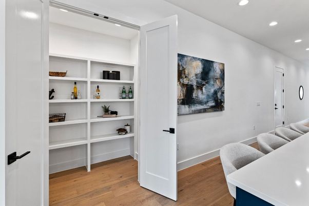 Interior, Recessed Lighting, Wood Texture Flooring
