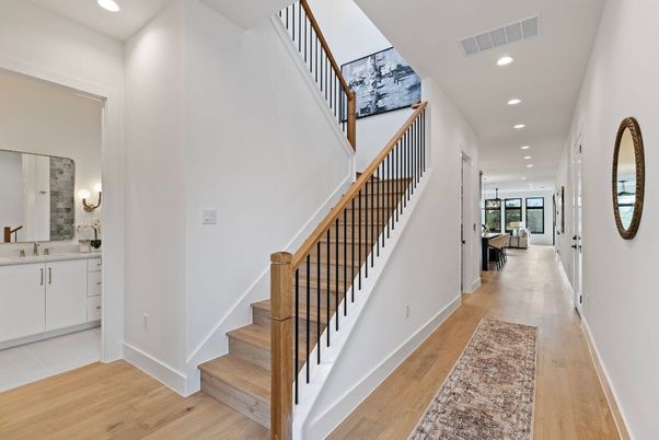 Interior, Recessed Lighting, Wood Texture Flooring