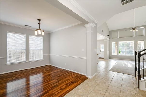 Empty room, Interior, Pendant Lights, Wood Texture Flooring