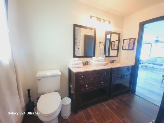 Bathroom, Dual Sink Vanities, Interior, Wood Texture Flooring