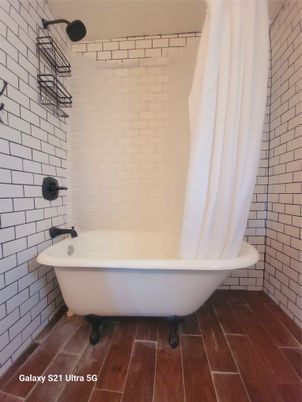 Bathroom, Free Standing Baths, Interior, Wood Texture Flooring