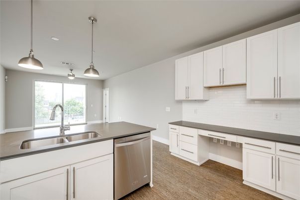 Interior, Kitchen, Pendant Lights, Stainless Steel Appliances