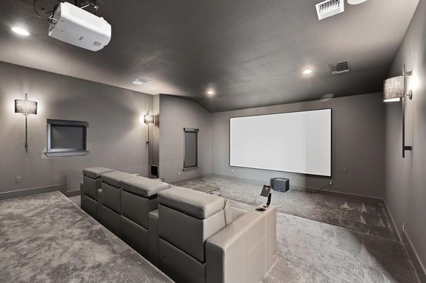 Interior, Projection Screen, Recessed Lighting, Theatre Room