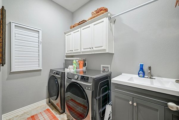 Interior, Washer