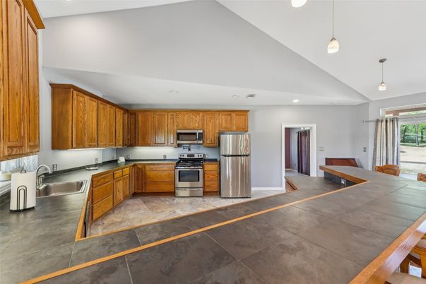 Interior, Kitchen, Pendant Lights, Recessed Lighting, Stainless Steel Appliances