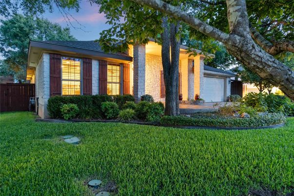 Backyard, Detached Garage, Exterior