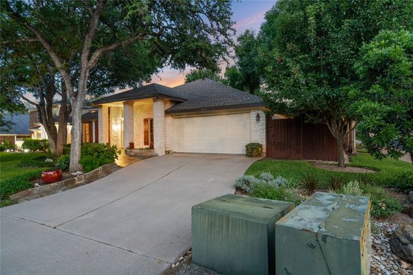 Detached Garage, Exterior