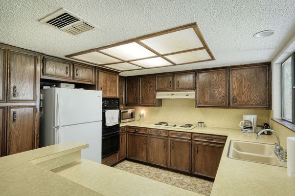 Interior, Kitchen, Recessed Lighting