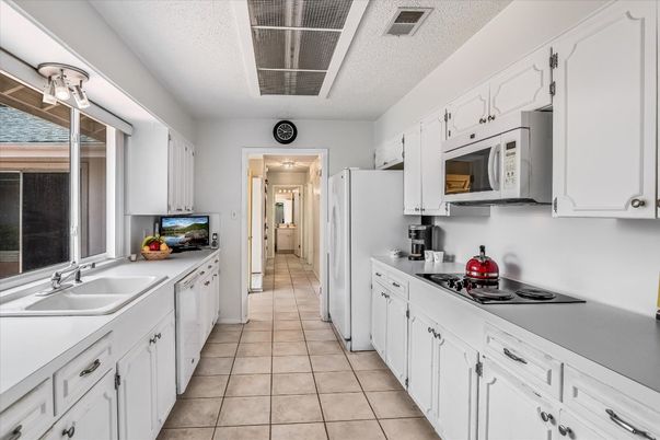 Interior, Kitchen