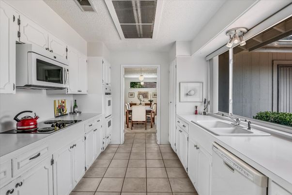 Dining room, Interior, Kitchen