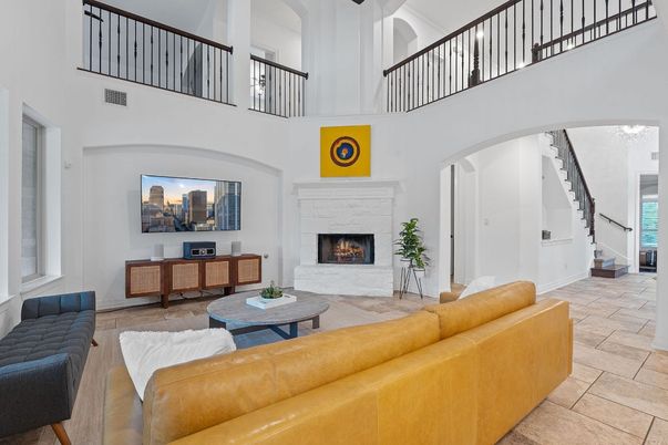 Fireplace, Interior, Living room