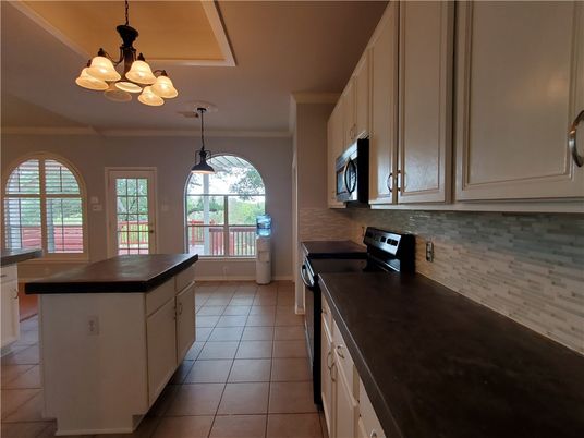 Chandelier, Interior, Kitchen, Pendant Lights